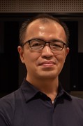 takayama_photo.jpg